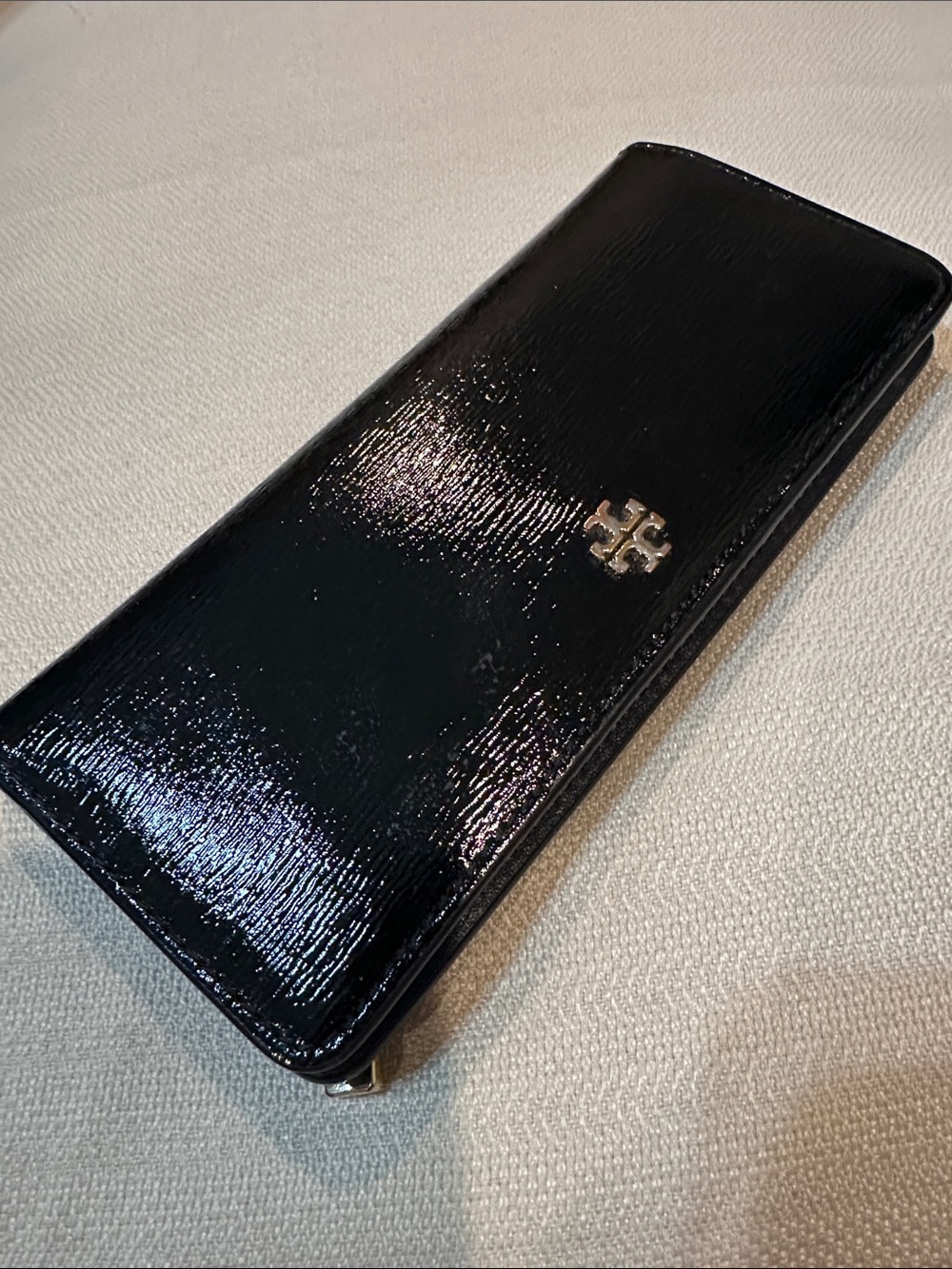Tory Burch Black Patent Leather Bifold Wallet with Gold Logo